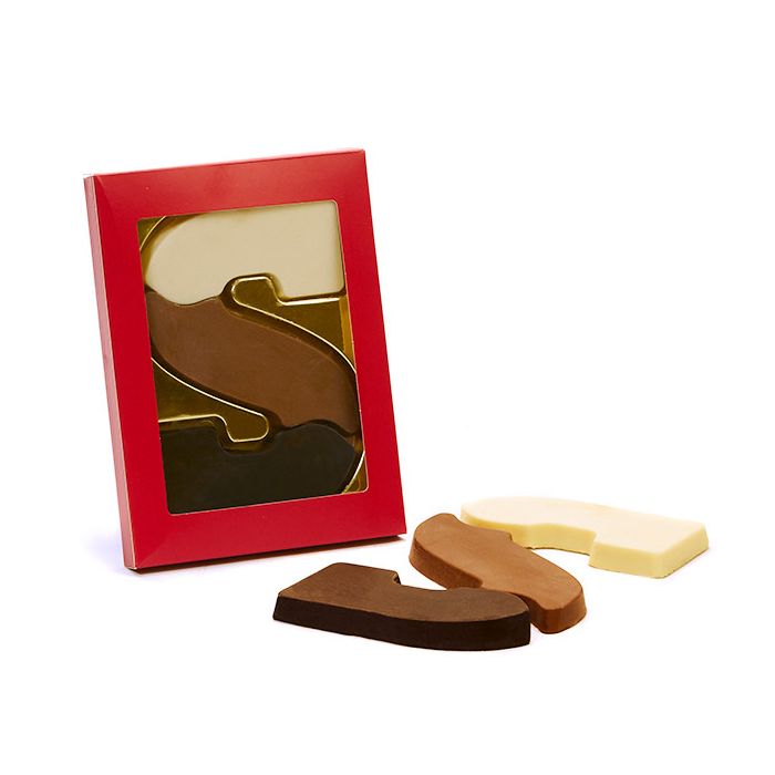 Chocoladeletter S met 3 smaken chocolade