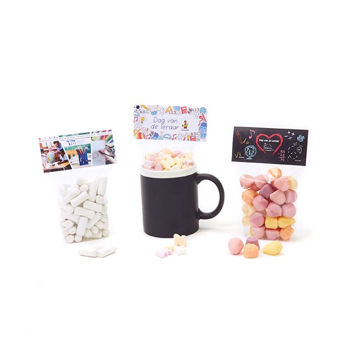 Krijtmok met snoepjes