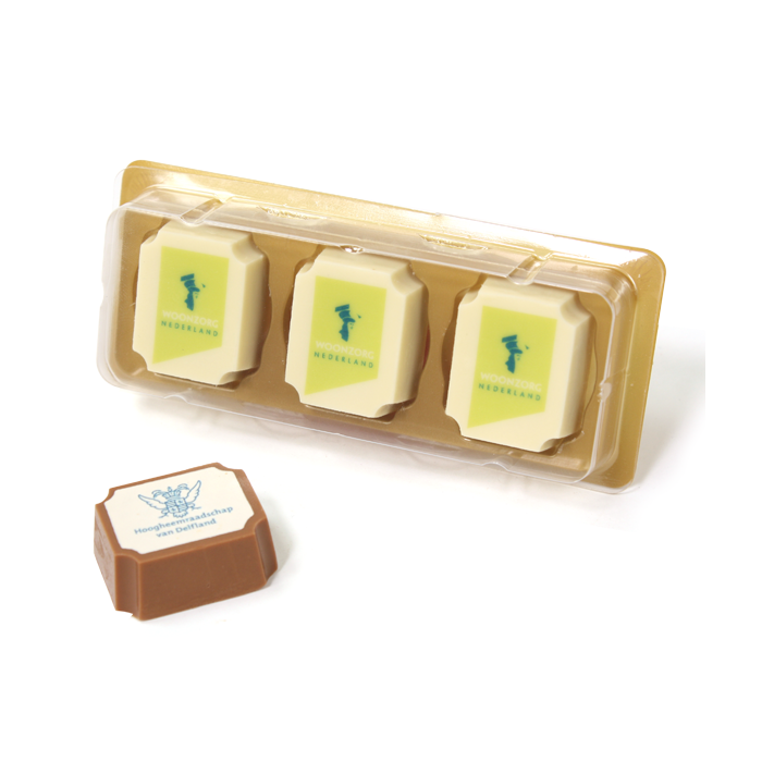3 logo bonbons in doosje